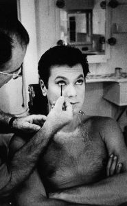 Makeup was an essential factor in convincingly playing Josephine and Daphne. Tony Curtis pictured here in the makeup chair.